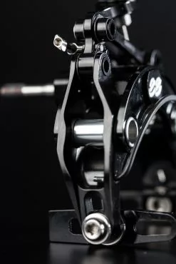 Cane Creek EE Regular Mount Brake Caliper -Mountainbike Verkäufe Cane Creek EE Regular Mount Brake Caliper Internal Black BEE0003 2 scaled