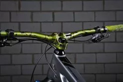 DMR Defy35+ Limited Edition Stem -Mountainbike Verkäufe DMR Liquid Camo Stem Feature 1