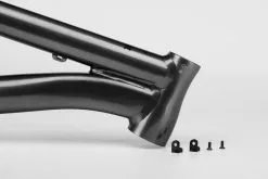 Ns-bikes NS Bikes Decade V2 Rahmen (2021) -Mountainbike Verkäufe NS Bikes Decade V2 Frame 2021 Hard Tail Mountain Bike Frames Dark Chrome 2020 NSP 3982 2 scaled