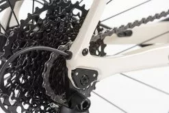 Orro Terra C Sram Apex1 RR9 Gravel Bike (2022) -Mountainbike Verkäufe Orro Terra C Sram Apex1 RR9 Gravel Bike 2021 chalk 06