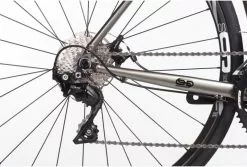 Orro Terra Gravel 105 R900 Flatbar Gravel Bike (2023) -Mountainbike Verkäufe Orro20Terra20Gravel2010520R90020Flatbar20Gravel20Bike202023203