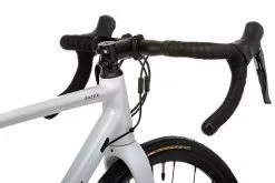 Vitus Razor W Disc Rennrad (Claris, 2022) -Mountainbike Verkäufe Vitus Razor W Disc Road Bike Claris 2022 05